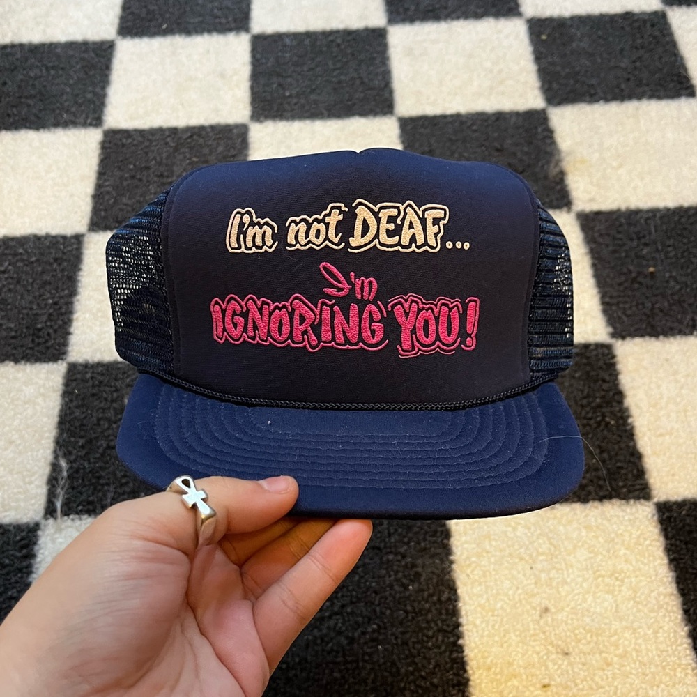 VINTAGE TRUCKER HAT **PERFECT CONDITION**